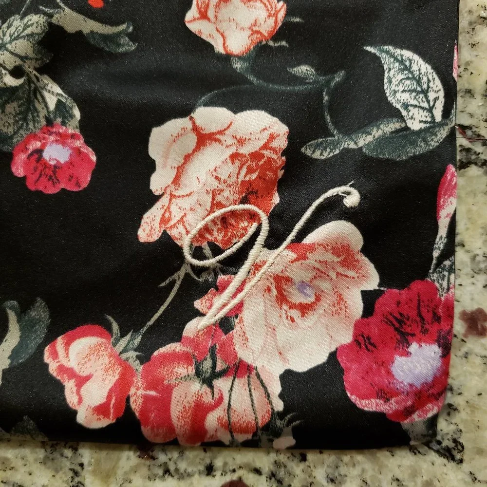 NEW Victoria's Secret Silk Slippers w/Faux Fur - Picture 2 of 4